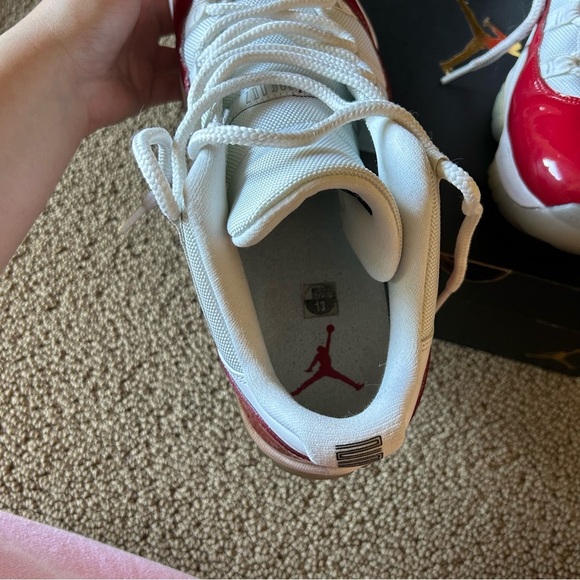 Nike Air Jordan 11 Retro Low Cherry 2016 Size 13 Men’s White Red 528895-102 OG - Picture 4 of 12